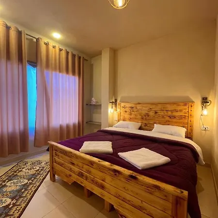 Jabal Dana Hotel - The Highest Hotel In Jordan Exterior photo