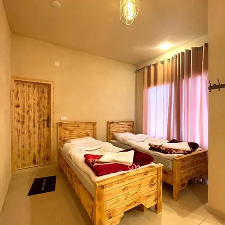Jabal Dana Hotel - The Highest Hotel In Jordan Exterior photo