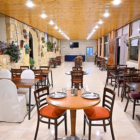 Jabal Dana Hotel - The Highest Hotel In Jordan Exterior photo